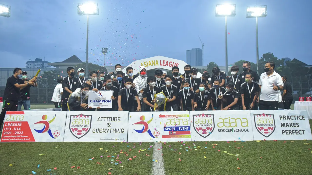 Asiana Soccer School.