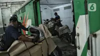 Kirim Sepeda Motor Pakai Kereta Api Kini Dilindungi Asuransi