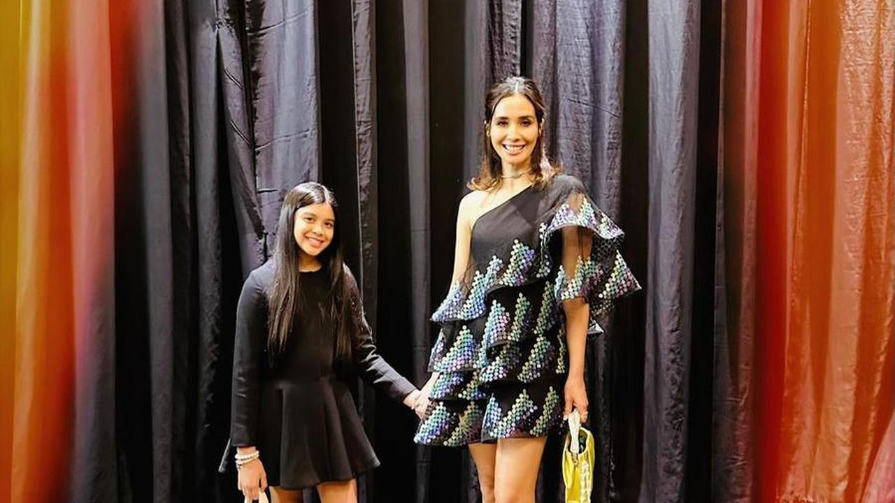 Marsha Timothy Lebih Santai Dibanding Vino Dalam Mengawasi Perkembangan Sang Anak