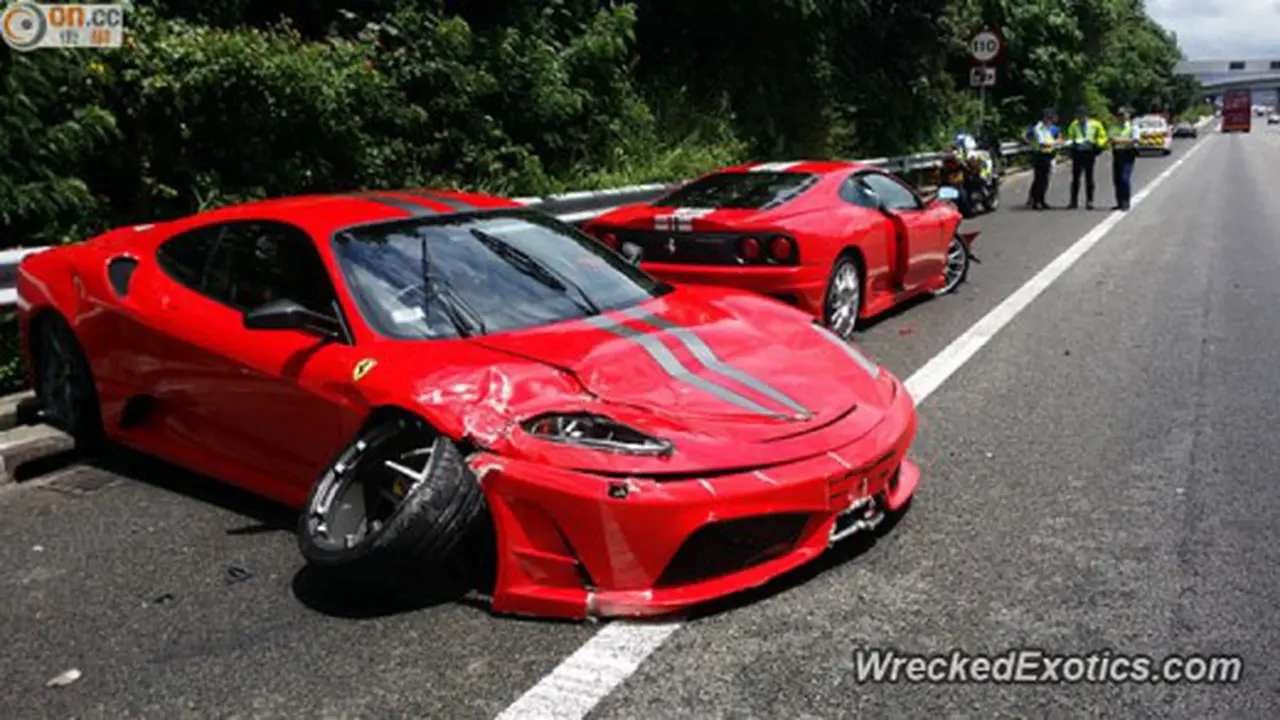 Ugal-ugalan, Duo Pemilik Ferrari Ini Ketiban Sial