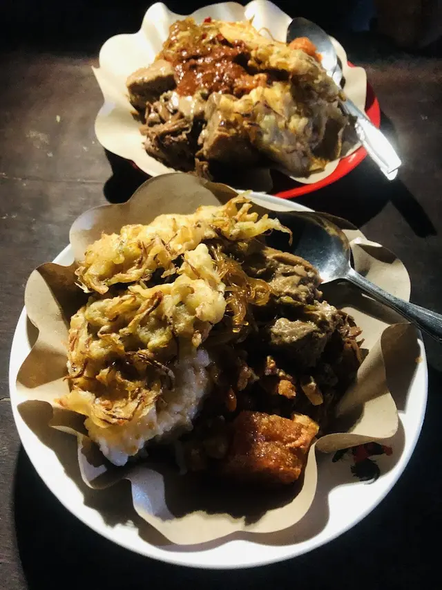 Rekomendasi Tempat Makan Nasi Rames di Jogja