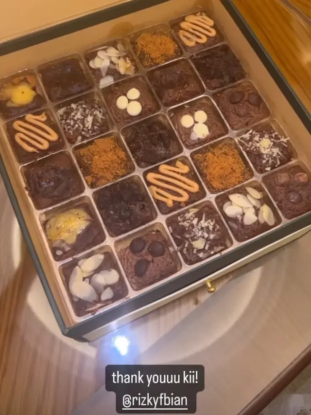 Hampers Lebaran Artis 2023. (Foto: Instagram Stories/prillylatuconsina)