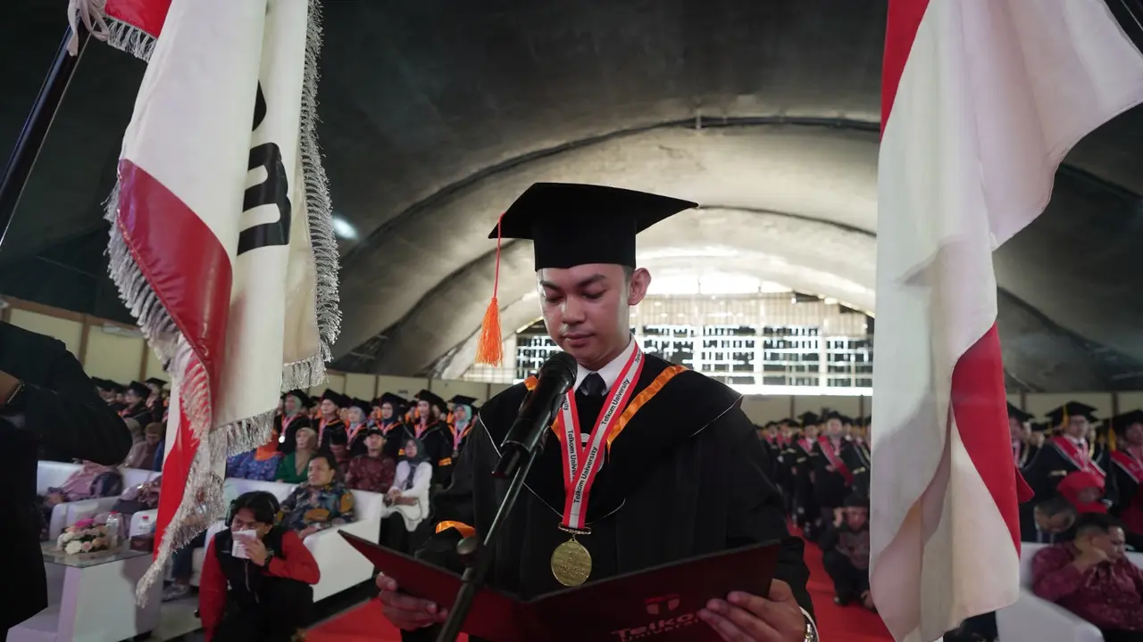 Wisuda, Telkom University