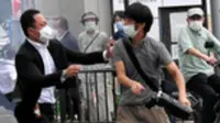 Foto diduga pelaku penembakan eks PM Jepang Shinzo Abe. (Source: Twitter/ @Global_Mil_Info)