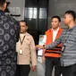 KPK Resmi Tahan Fayakhun Sebagai Tersangka Suap Bakamla. (Merdeka.com/Ahda Baihaqy)