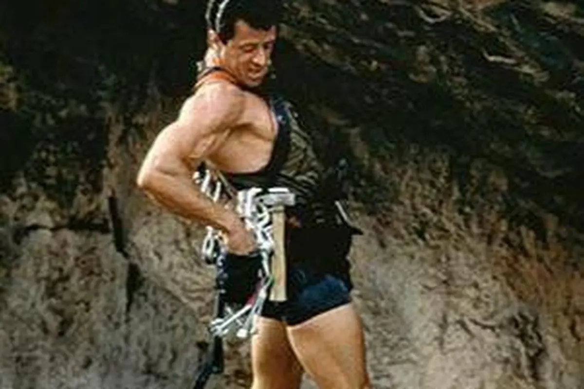 5 Most Dangerous Movie Stunts Done by Actors!