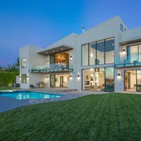 Rumah John Legend. (via rumah.com)