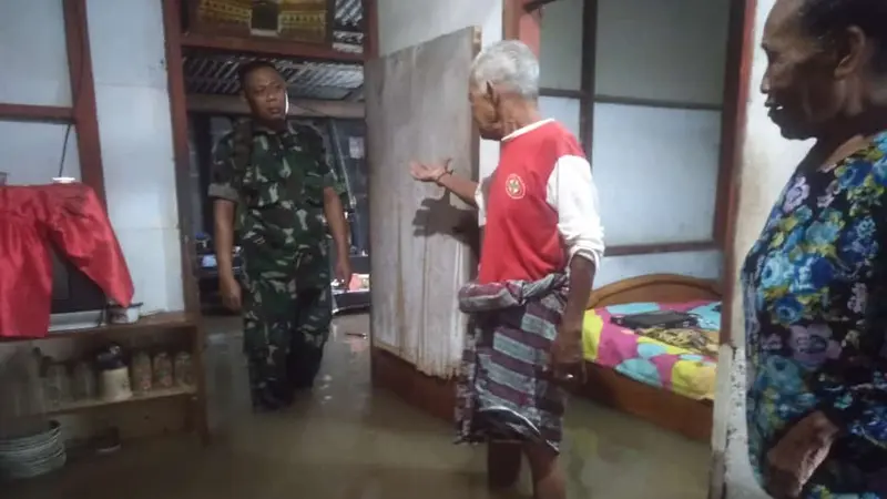 Banjir merendam puluhan rumah di Kabupaten Situbondo (Istimewa)