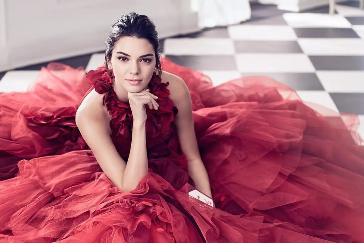 [Bintang] Kendall Jenner
