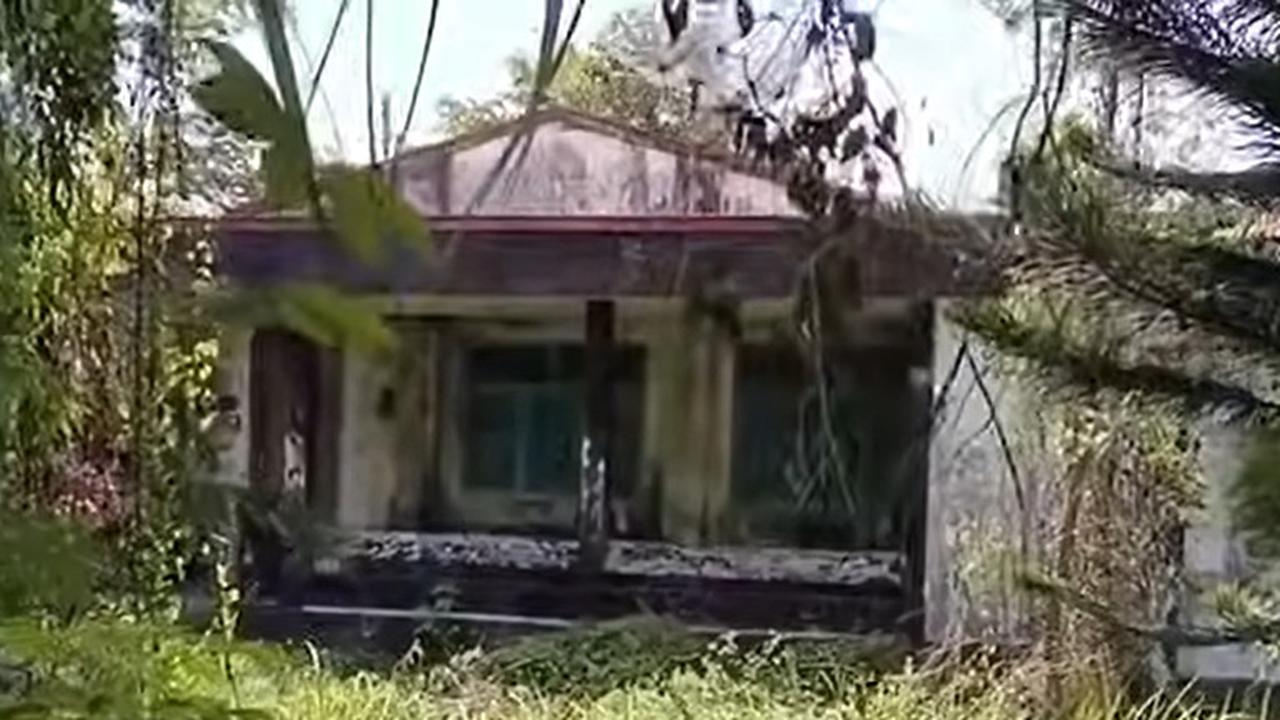 Kondisi Rumah Kosong Diduga Milik Almarhum Dono Warkop DKI