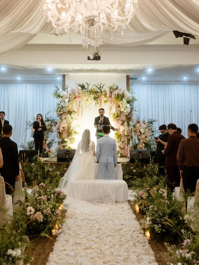 Cassandra Lee menikah dengan Ryuken Lie [Instagram/cassandraslee]