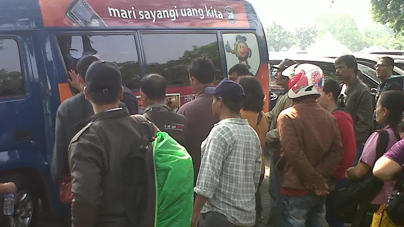 Penukaran Uang BI di Lapangan IRTI Monas 2