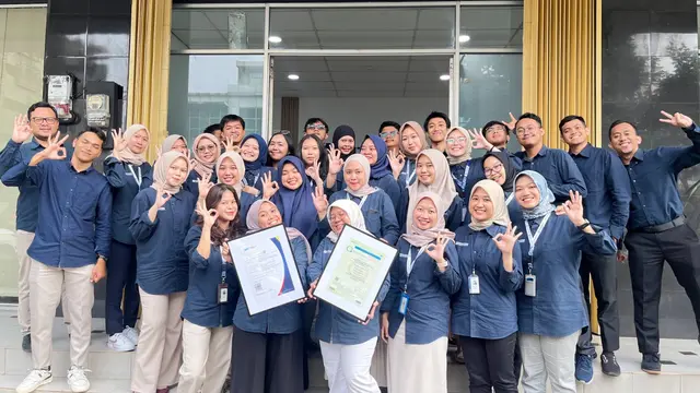 Lembaga pendidikan nonformal belakangan ini semakin menarik minat para profesional yang ingin meningkatkan keterampilan mereka tanpa harus kembali ke bangku kuliah.