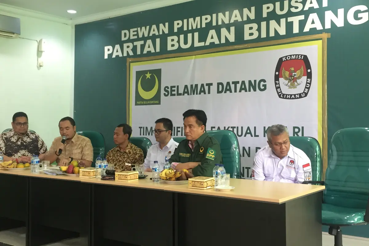KPU mendatangi kantor DPP Partai Bulan Bintang untuk melakukan verifikasi faktual