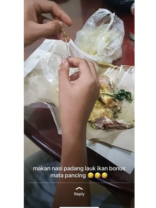 6 Status WhatsApp saat Alami Apes Mau Makan Ini Bikin Ketawa Garing
