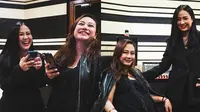 Astrid Sartiasari dan Ayu Ratna (Sumber: Instagram/astridbasjar)