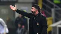 Gennaro Gattuso dipastikan akan terus jadi pelatih AC Milan hingga 2021. (MIGUEL MEDINA / AFP)