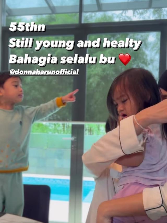 Donna Harun merayakan ulang tahun ke-55 (Foto: Instagram rickyharun)