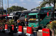 Suasana Sepi H-1 Lebaran, Mudik Jarak Dekat Dominasi Terminal Kampung Rambutan