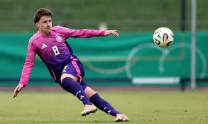 Barcelona dan Real Madrid Incar Niko Ilicevic (AFP)