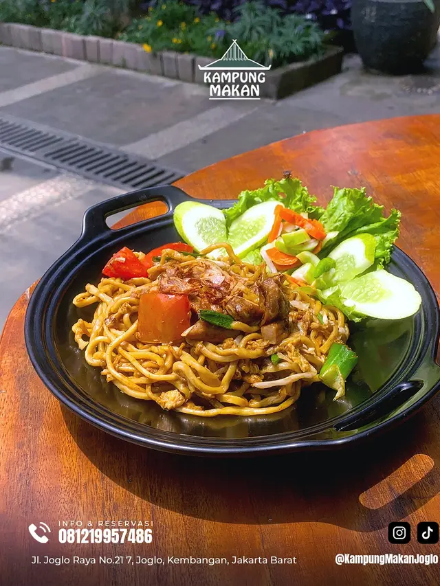 Kampung Makan Joglo 21 (Instagram kampungmakanjoglo)