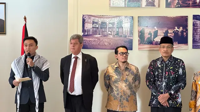 Acara penggalangan dukungan bagi Palestina di Kedutaan Besar Palestina di Jakarta, Rabu (8/1/2025). (Liputan6.com/Benedikta Miranti)