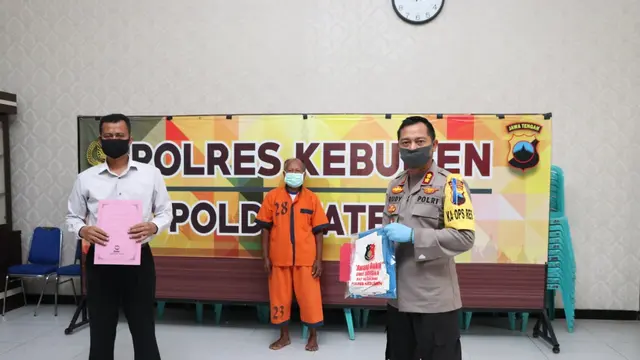 Polres Kebumen merilis kasus pencabulan anak di bawah umur yang dilakukan oleh Kakek usia 66 tahun. (Dok. Polres Kebumen, Galoeh Widura/Liputan6.com)