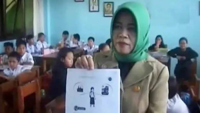 Distribusi Buku Pelajaran di Cimahi Terlambat