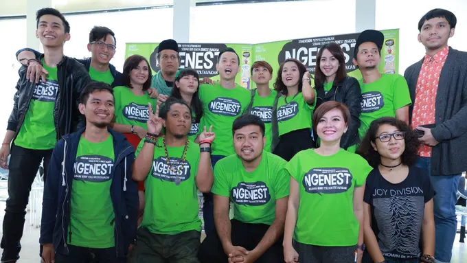 [Bintang] Preskon film Ngenest 