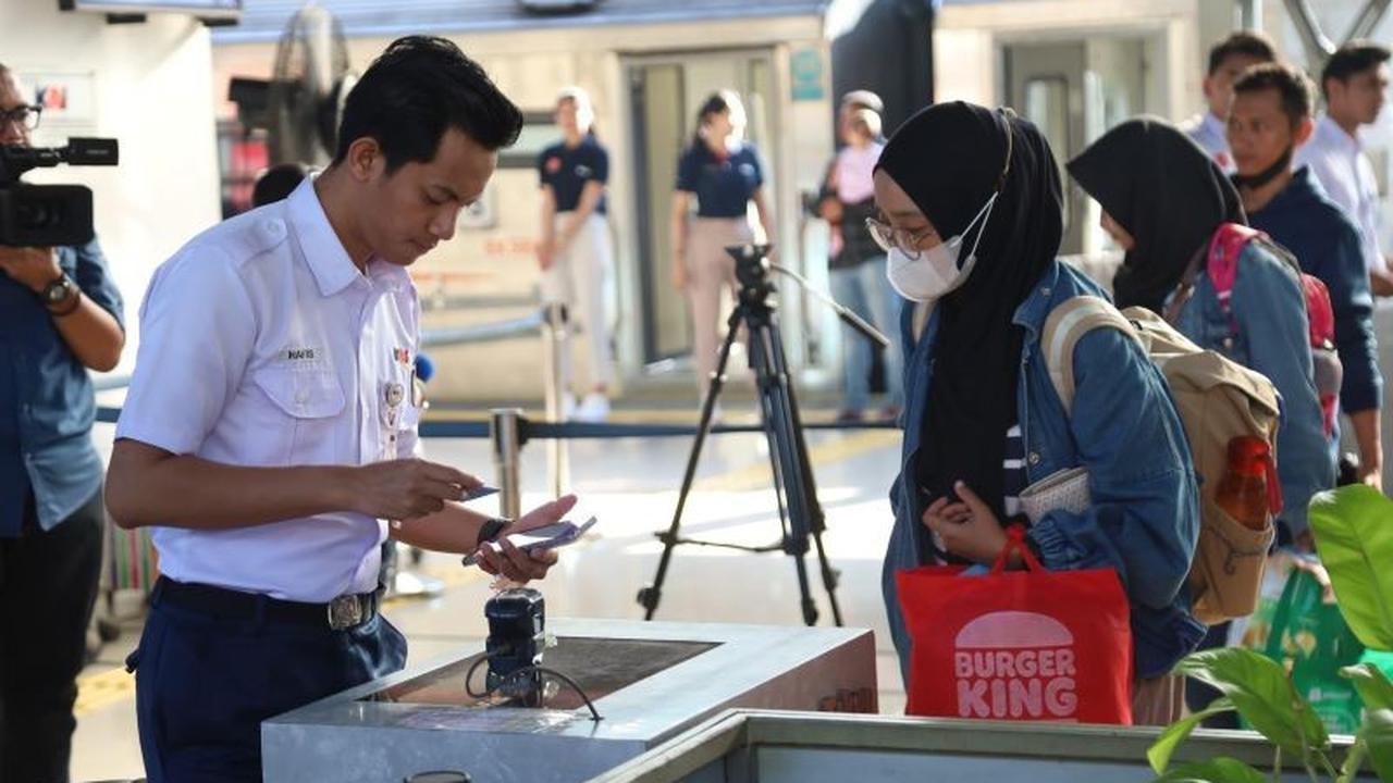 Arus Mudik Lebaran 2026: KAI Daop 1 Jakarta Layani Puluhan Ribu Penumpang Jelang H-8
