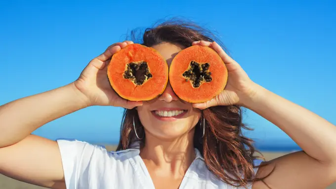 Scrub pepaya untuk kulit