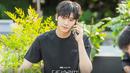 <p>Park Hyung Sik akan berperan sebagai Yeo Jung Woo, seorang ahli bedah plastik yang kariernya yang berkembang tiba-tiba berada dalam bahaya karena kecelakaan medis yang aneh. (Foto: Instgaram/ jtbcdrama)</p>