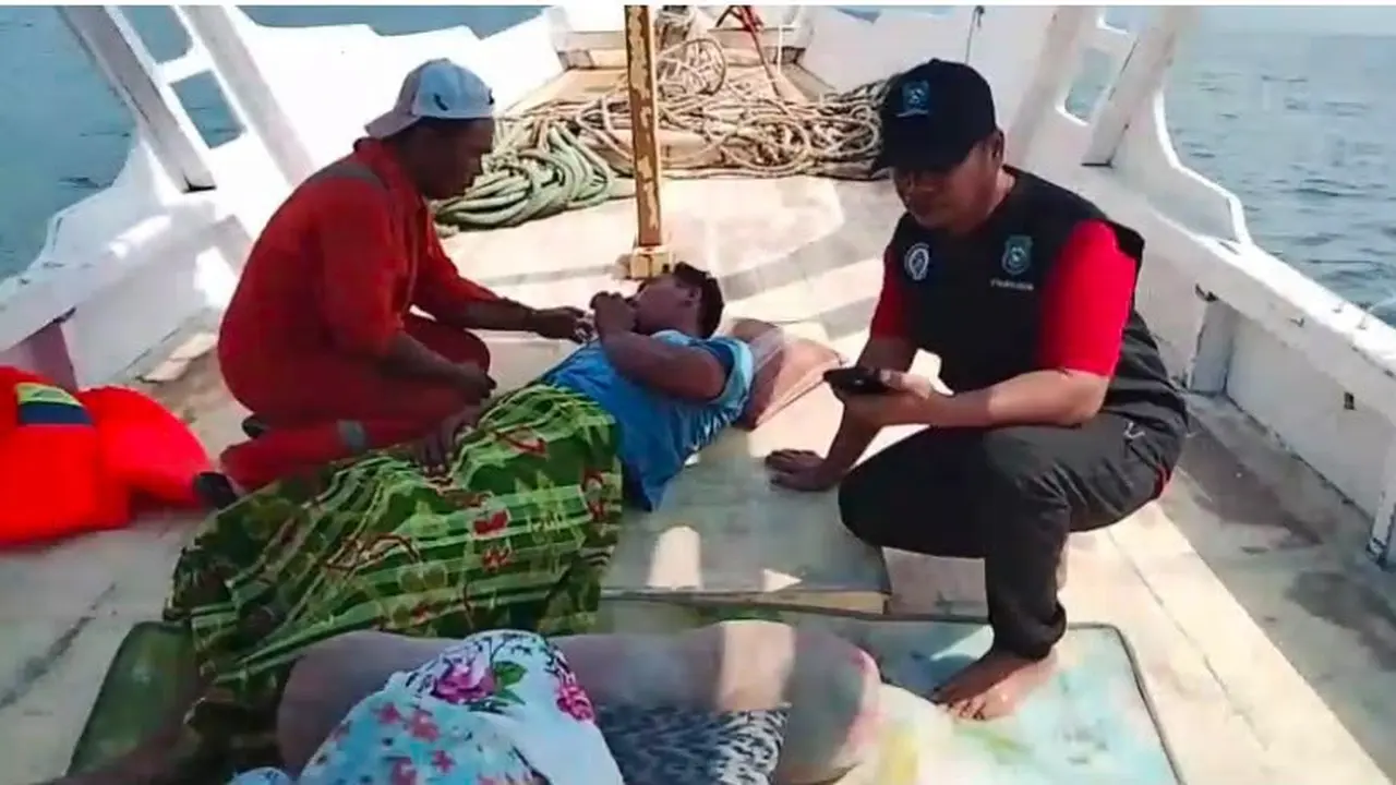 Dua penumpang KM Nurul Salsa ditemukan selamat