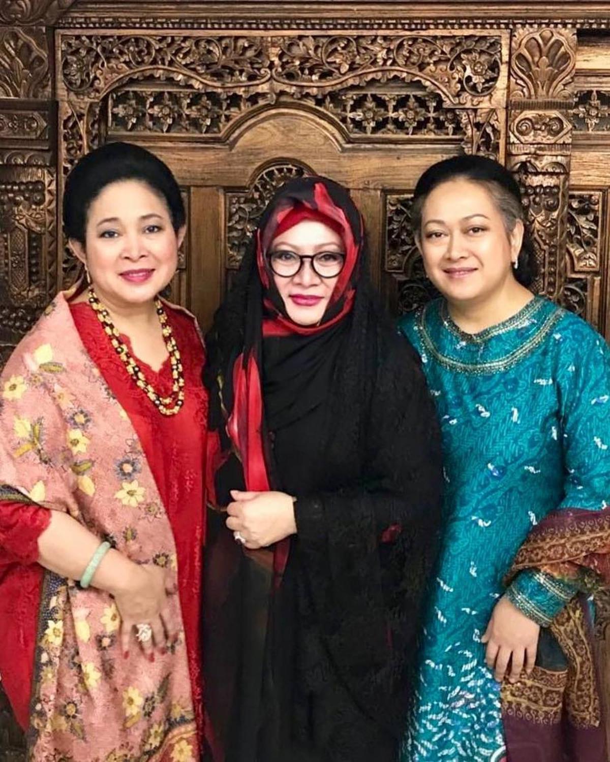 Tiga Srikandi di Keluarga Cendana