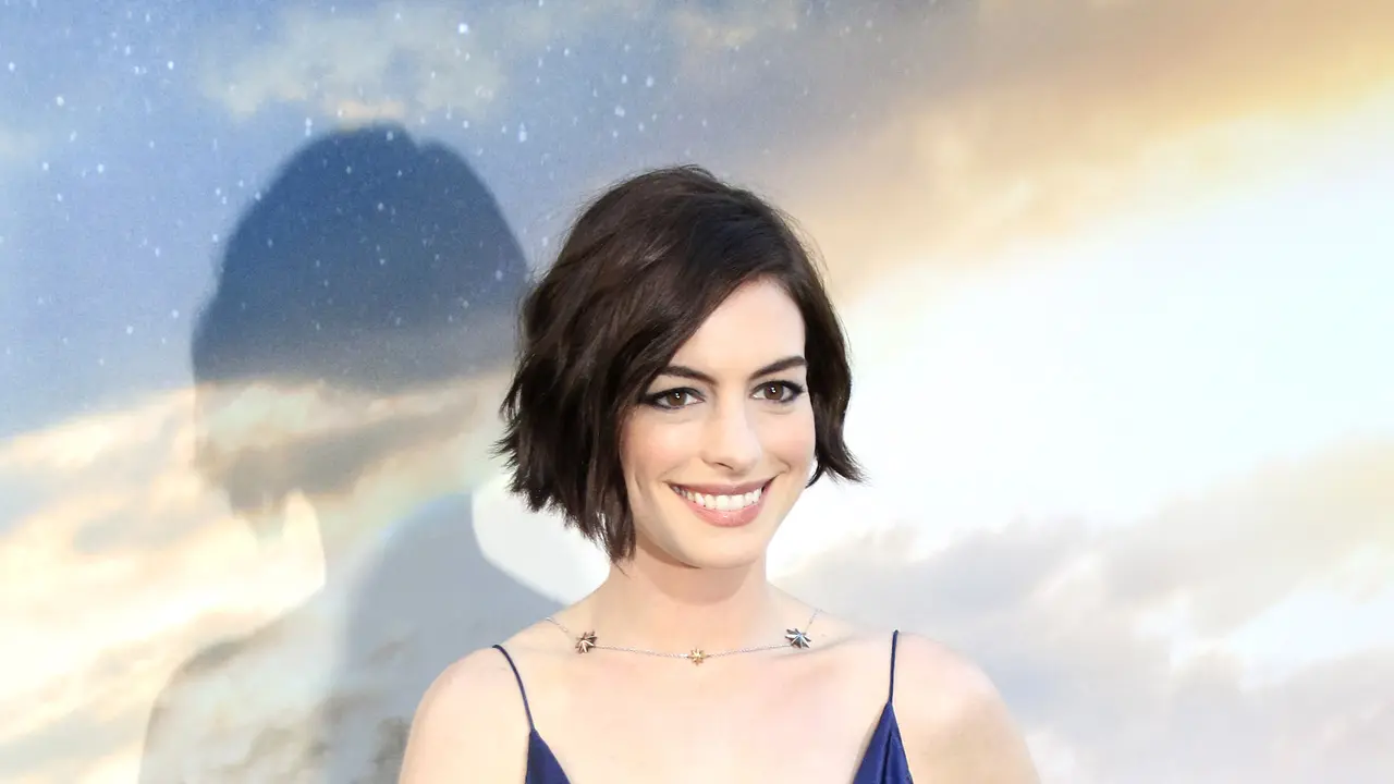 Anne Hathaway