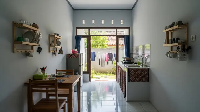 Desain Rumah 4x10 dengan Dapur di Bagian Belakang