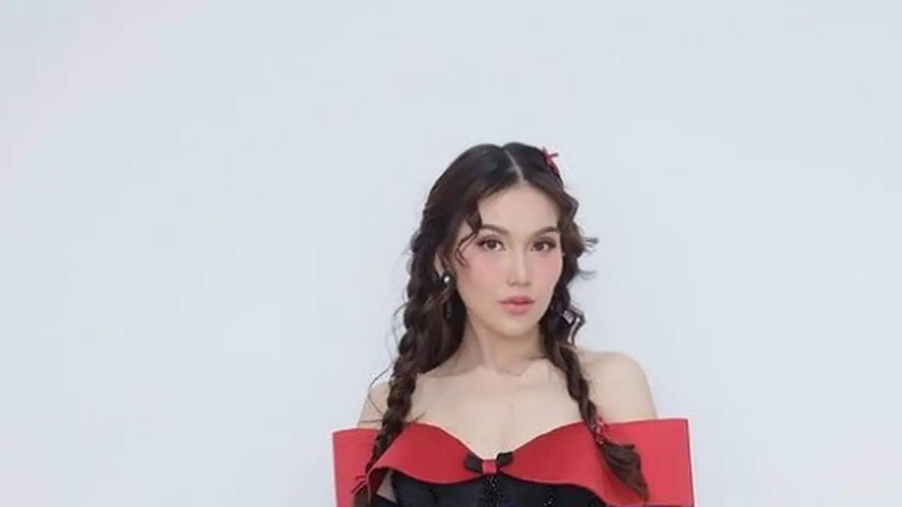 Potret Ayu Ting Ting (Sumber: Instagram/ayutingting92)