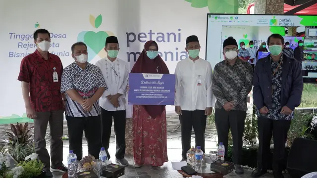 Bank Indonesia Tasikmalaya mengajak santri di kalangan pondok pesantren untuk menjadi santri milenial yang berpotensi menaikan pertumbuhan ekonomi terutama saat pandemi Covid-19.