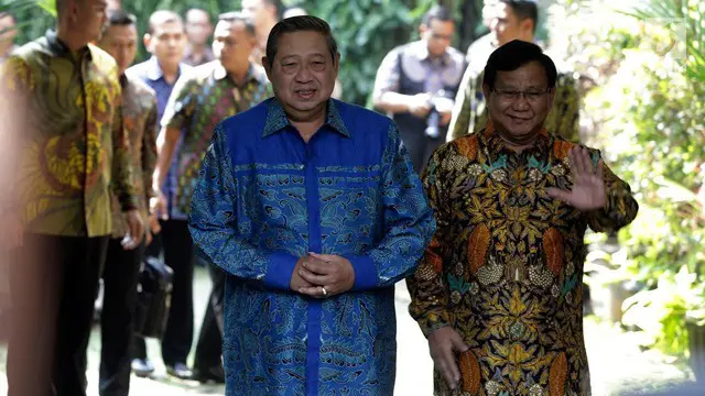 Prabowo Subianto dan SBY melakukan pertemuan di kediaman SBY. Diduga pertemuan tersebut usai isu Sandiaga yang membayar ratusan miliar Rupiah demi posisi Cawapres Prabowo.