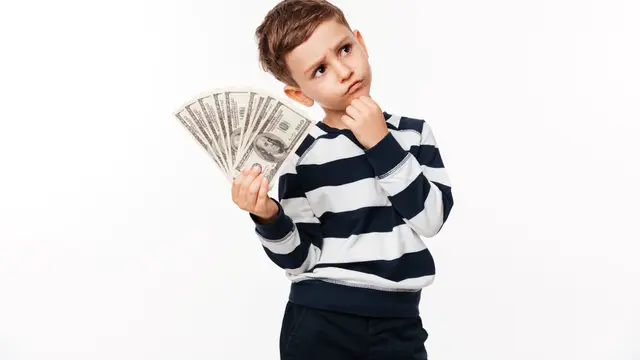 5 Cara Orangtua Mengajarkan Anak Mengelola Uang Jajan dengan Sederhana dan Efektif Sejak Dini