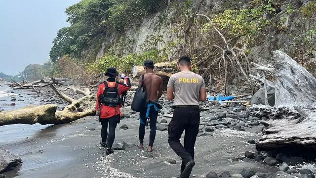 Tim SAR Gabungan Jalan Kaki Susuri Pulau Sekitar Anak Krakatau dan Pesisir Carita-Anyer
