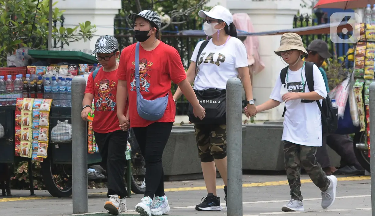 Di Kota Tua Jakarta, wisatawan bisa melakukan beragam aktivitas. (merdeka.com/Imam Buhori)