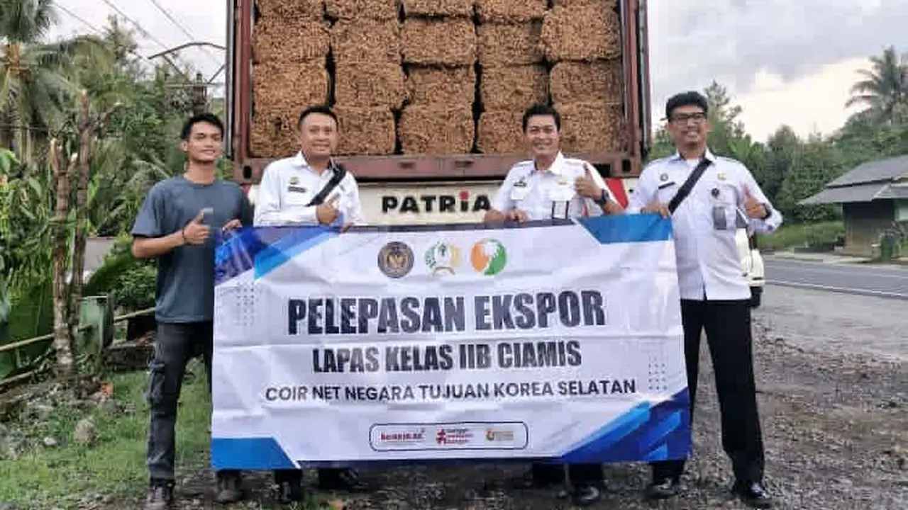 Lembaga Pemasyarakatan Kelas IIB Ciamis kembali mencatatkan ekspor ke-3 produk Coir Net hasil karya Warga Binaan Pemasyarakatan (WBP) ke Korea Selatan (Istimewa)