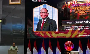 Direktur Perdagangan dan Pengaturan Anggota Bursa BEI, Irvan Susandy, pada acara Event Launching Program &amp; Press Conference SimVersary Investors League 2025, di Main Hall BEI, Jumat (1/8/2025). (Liputan6.com/Gagas)