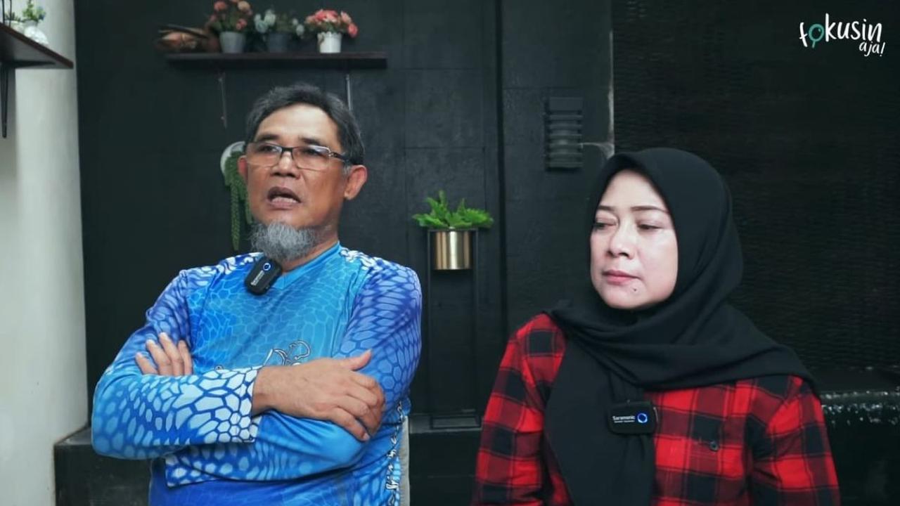 Keseriusan Achmadi bergerak di bidang logistik bahkan ditunjukkan dengan sang istri kembali sekolah ilmu kepabeanan.&nbsp;