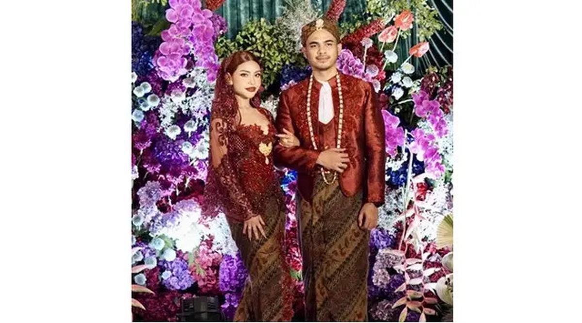 6 Potret Pernikahan Adrian Hashfi Adik Marshanda, Penuh Kebahagiaan