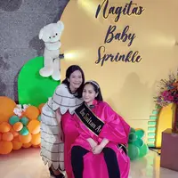dr. Feni Nugraha tengah naik pamor. Ia adalah sosok seorang ahli nutrisi klinis yang jadi andalan para selebriti mulai dari Nagita Slavina hingga Olla Ramlan. (Foto: Instagram/ dr. Feni Nugraha)