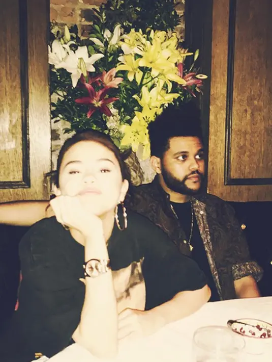 “Aku pernah membutuhkan pencangkokkan atau transplantasi ginjal untuk memulihkan penyakit lupusku dan memperbaikinya. Itu yang aku butuhkan saat itu untuk kesembuhannya secara total,” tulis Selena. (Instagram/selenagomez)