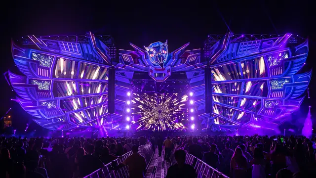 Panggung DWPXV (Ismaya Live)