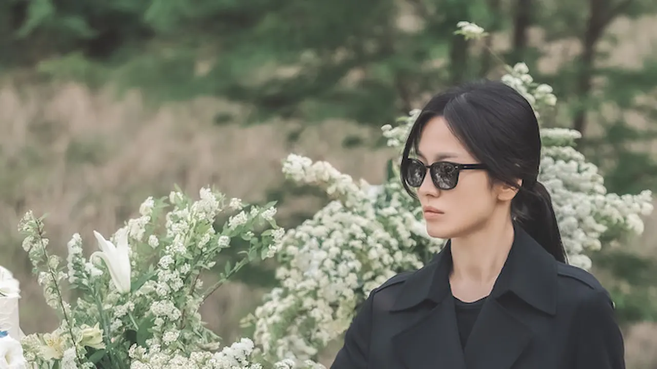Song Hye Kyo dalam serial The Glory. (Foto: Netflix)